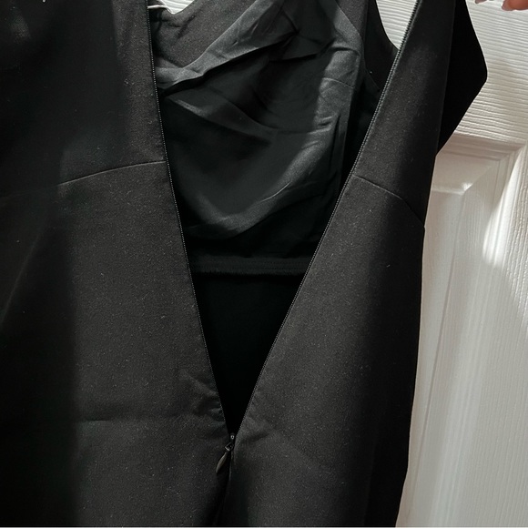 Likely BROOKLYN DRESS black midi size 0 bodycon zipper front slit - Picture 6 of 8